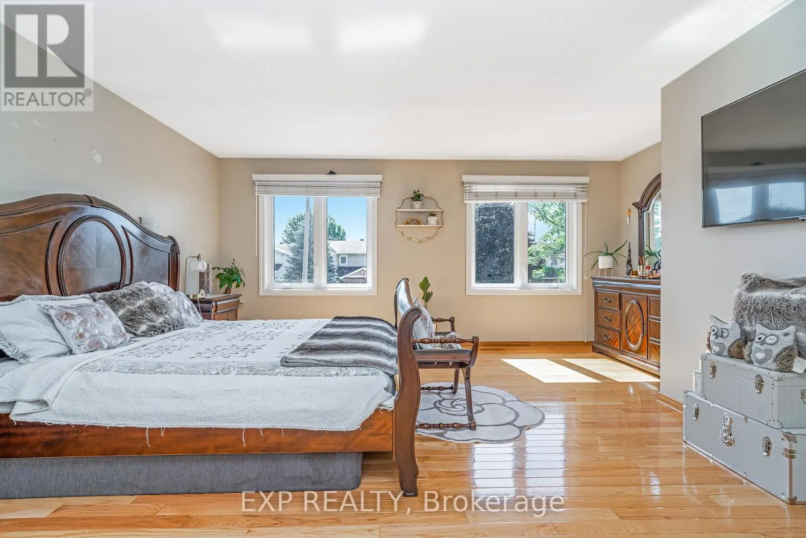 2103 GARDENWAY DRIVE