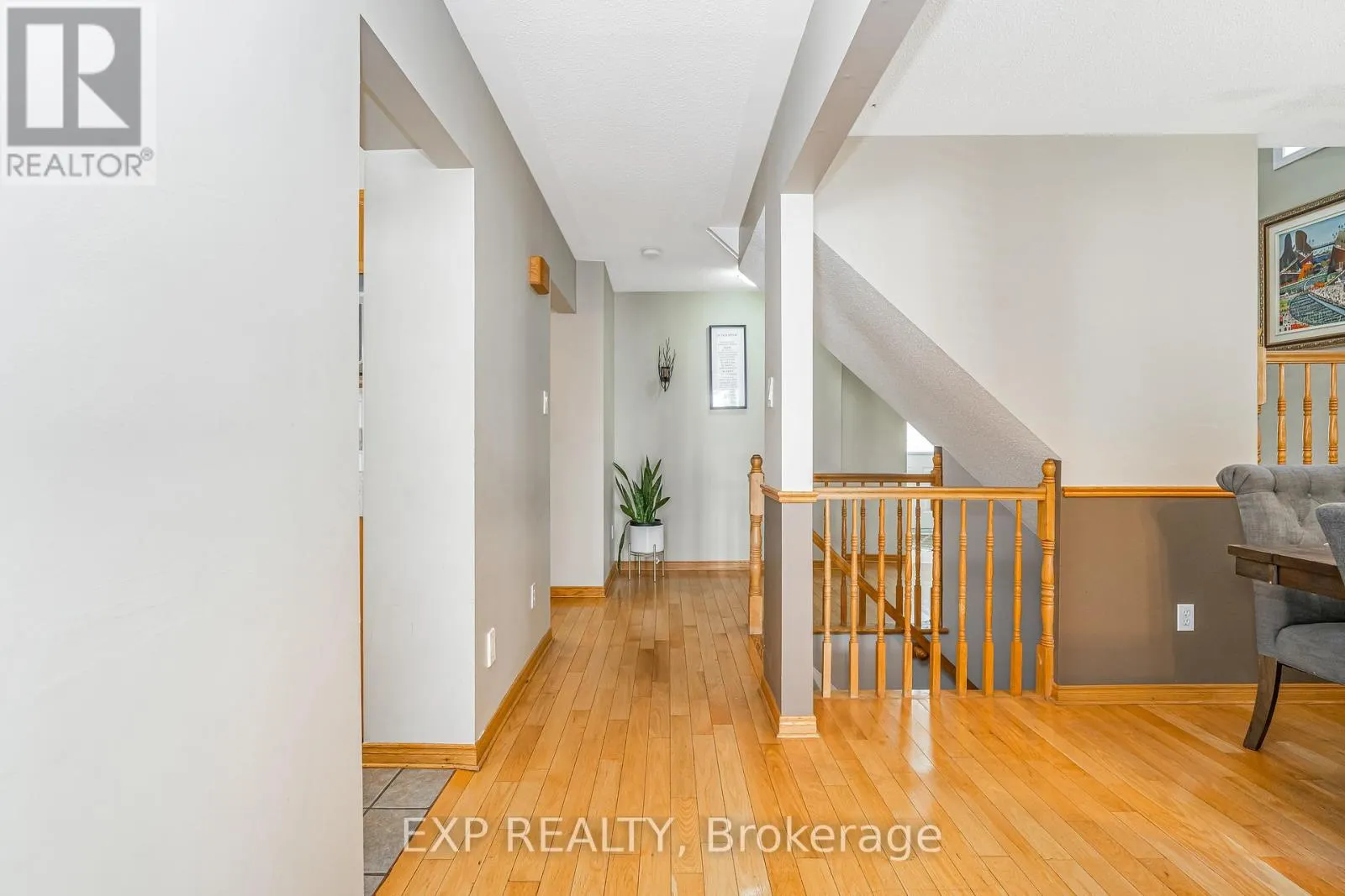 2103 GARDENWAY DRIVE
