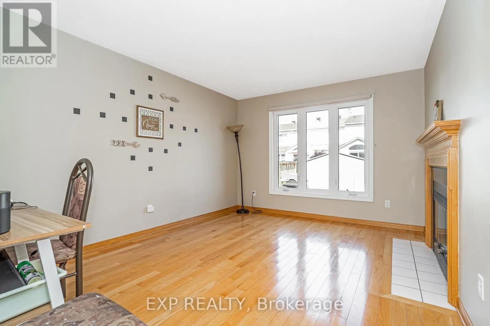 2103 GARDENWAY DRIVE