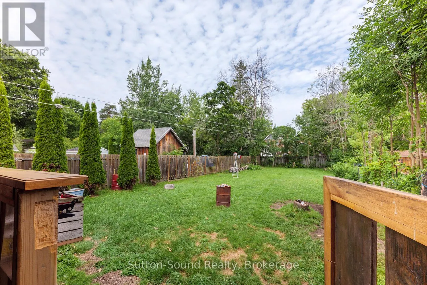 558 13TH A STREET W