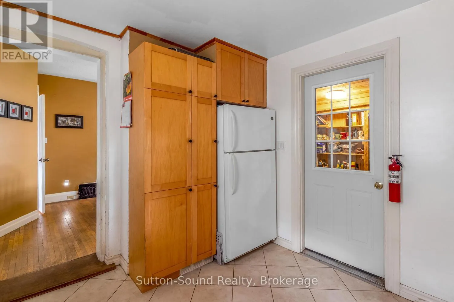 558 13TH A STREET W
