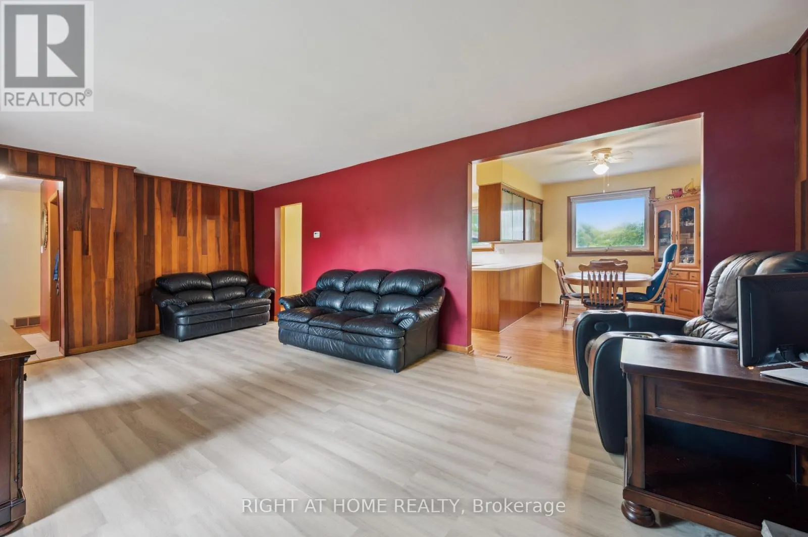 3567 SOUTH GRIMSBY 12 ROAD