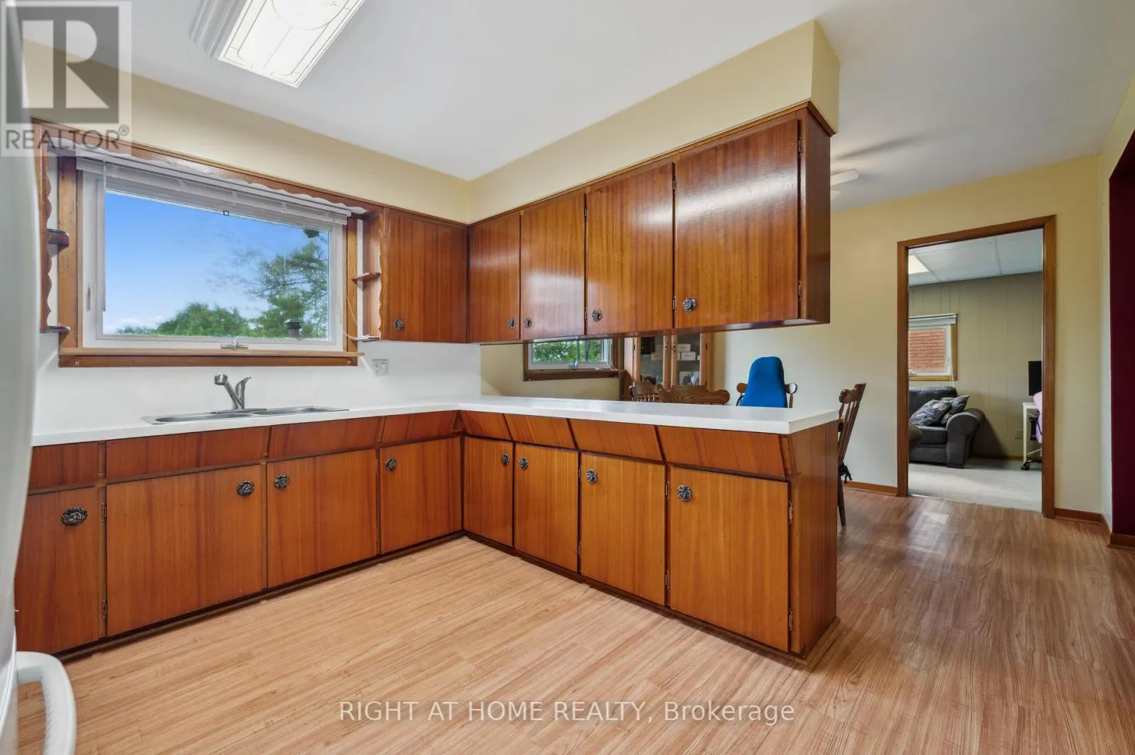 3567 SOUTH GRIMSBY 12 ROAD
