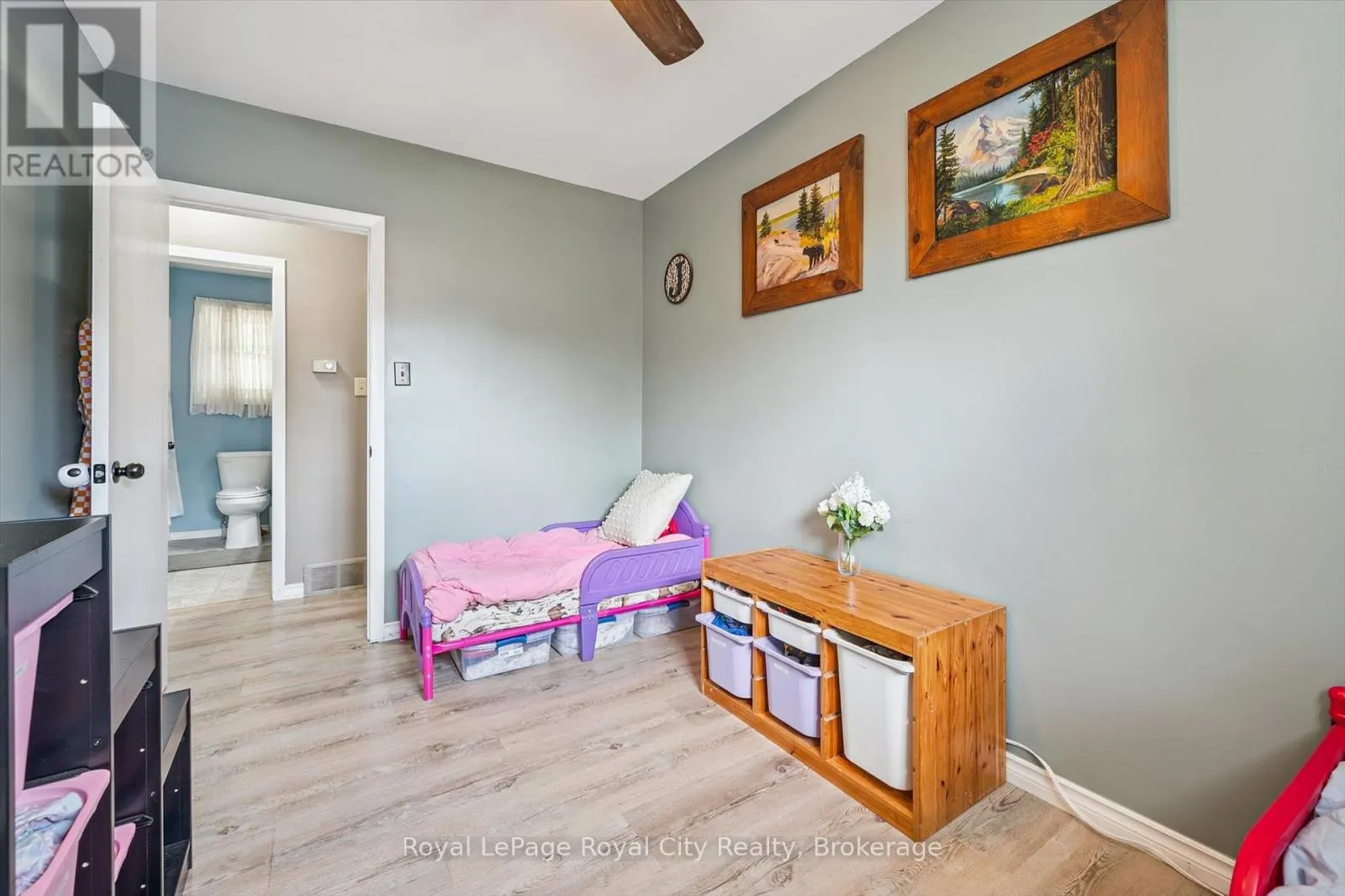 24 JULIA DRIVE