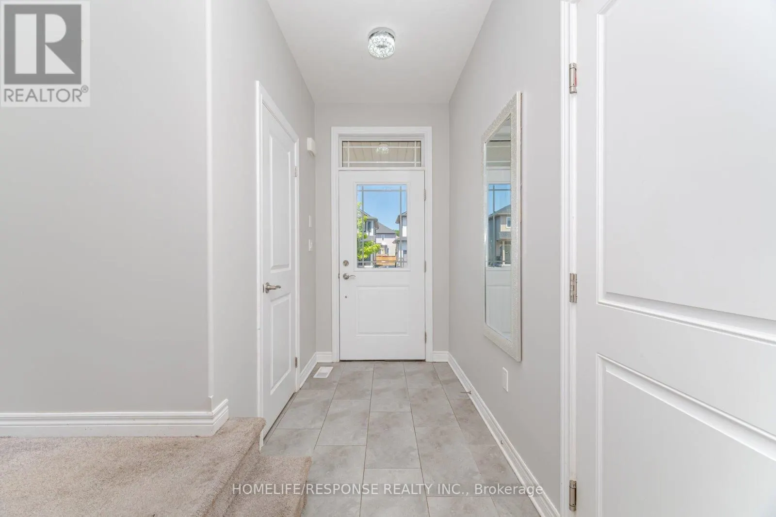 9 BOWMAN CRESCENT