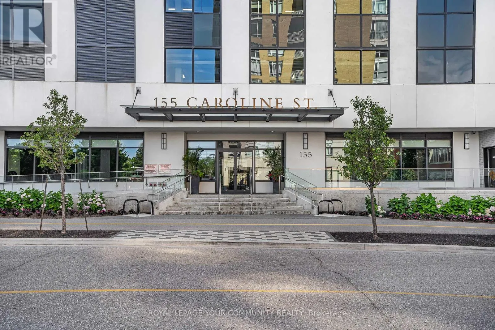 802 - 155 CAROLINE STREET