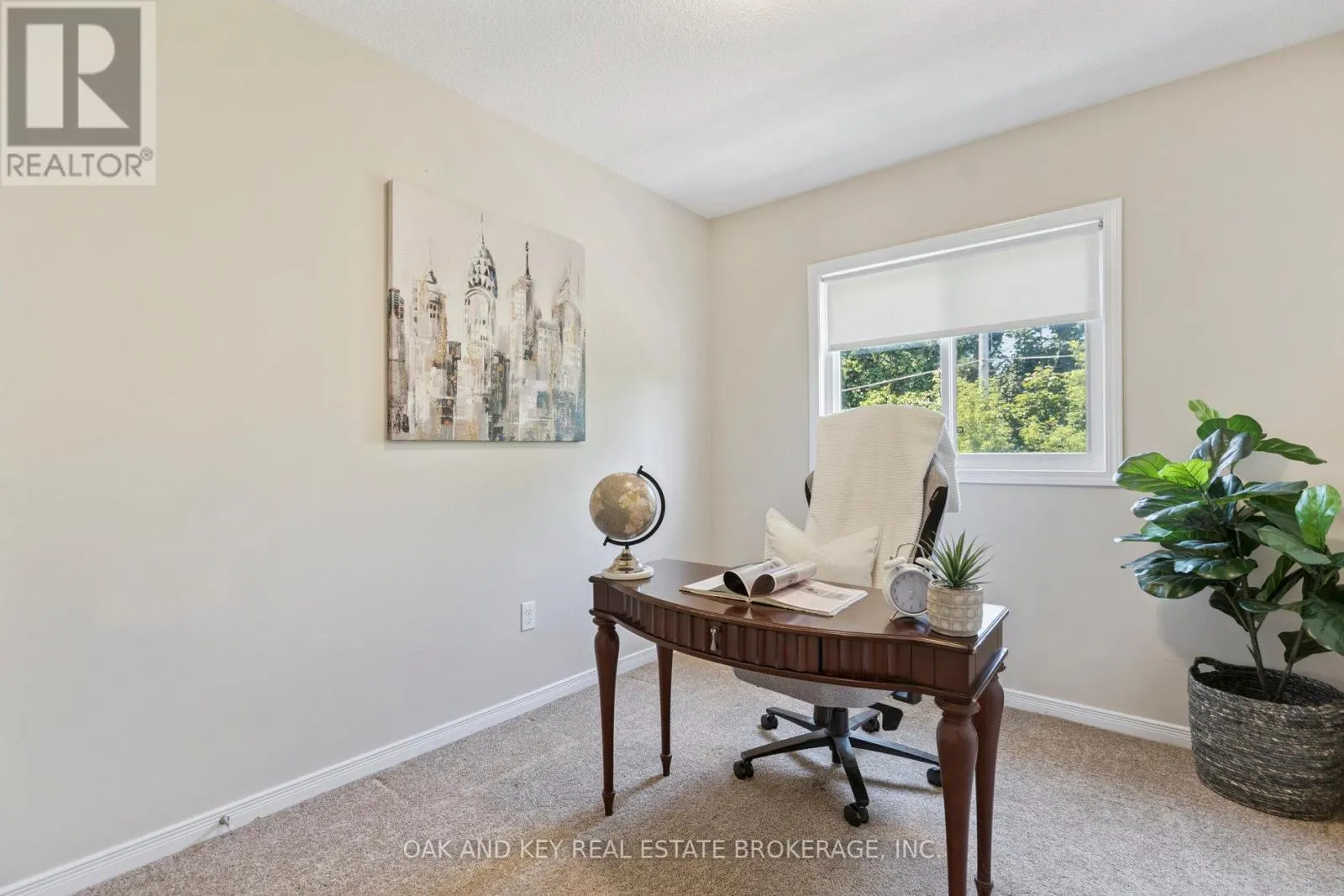 11 - 750 LAWRENCE STREET, #11