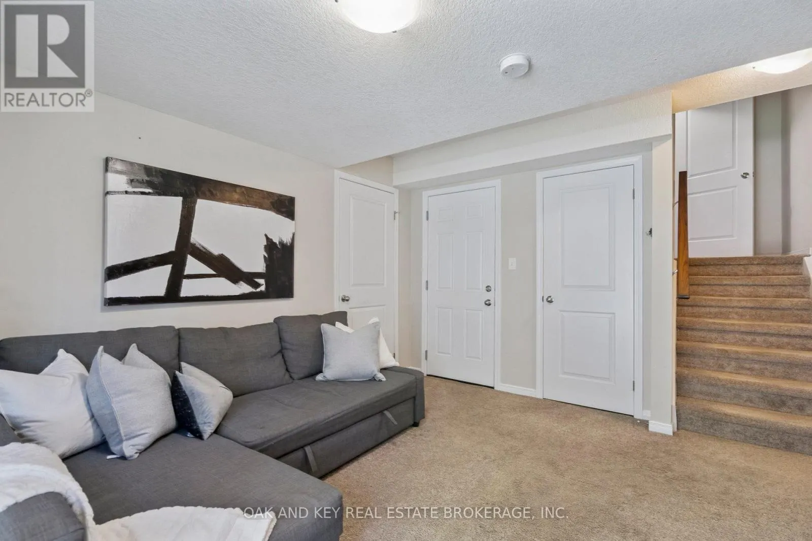 11 - 750 LAWRENCE STREET, #11