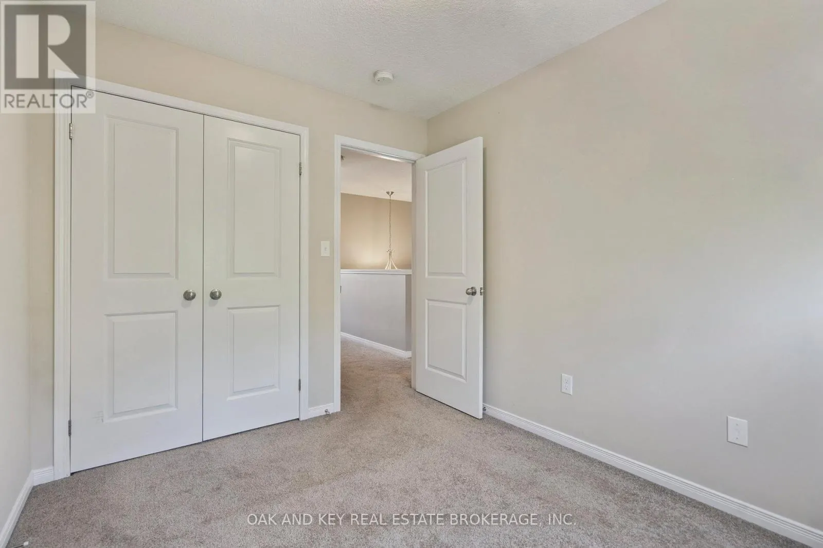 11 - 750 LAWRENCE STREET, #11