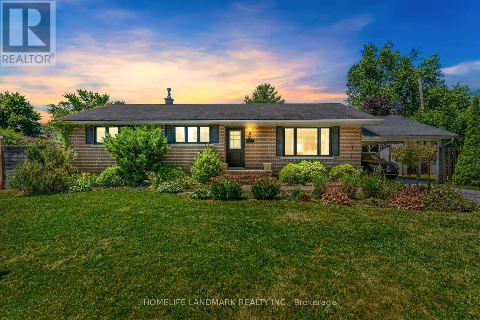 55 CLIFF CRESCENT