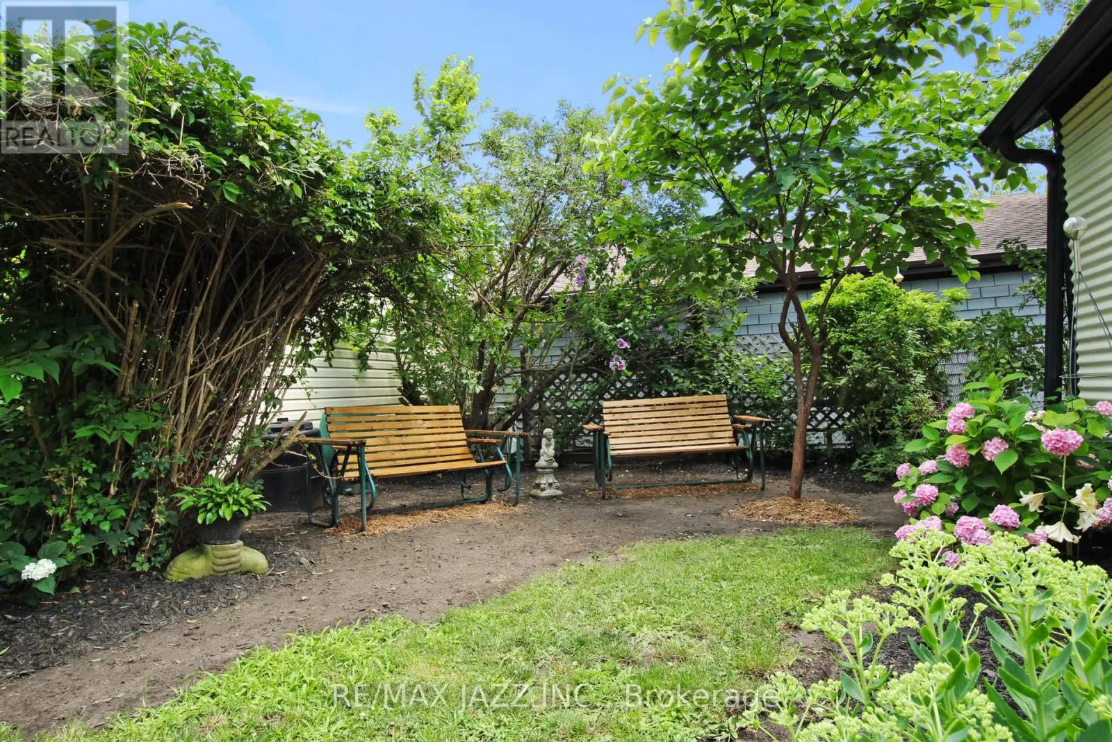 243 BRANT AVENUE