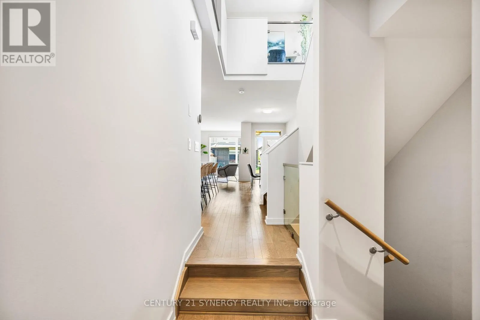 673 ODYSSEY WAY