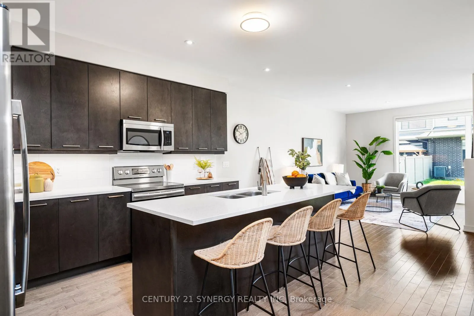 673 ODYSSEY WAY