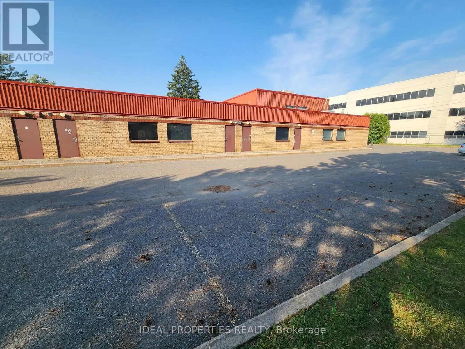 105 - 21 ANTARES DRIVE