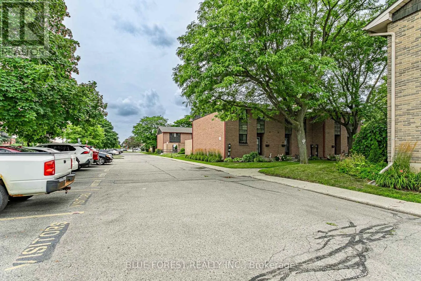 26 - 474 SOUTHDALE ROAD E, #26