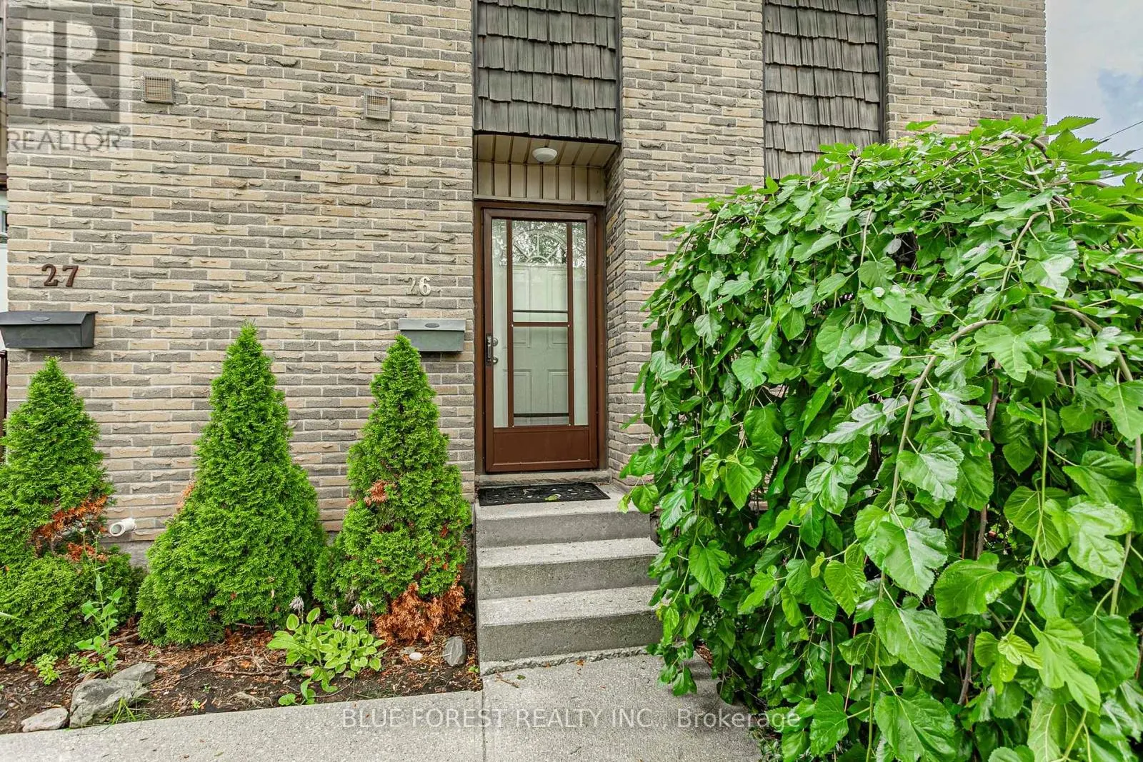 26 - 474 SOUTHDALE ROAD E, #26