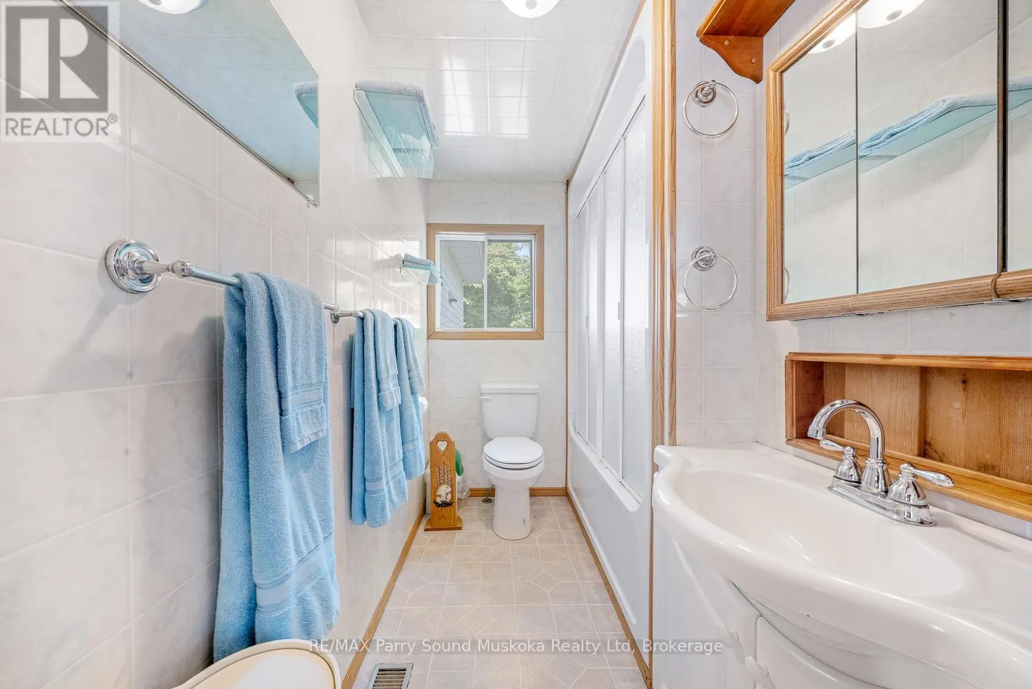 124 PINEWOOD ROAD