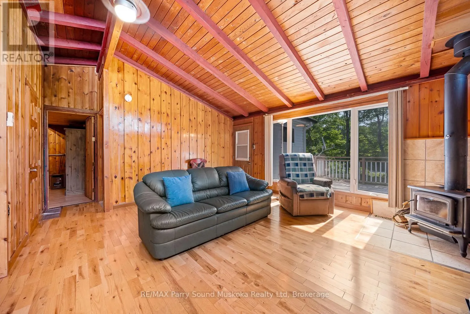 124 PINEWOOD ROAD