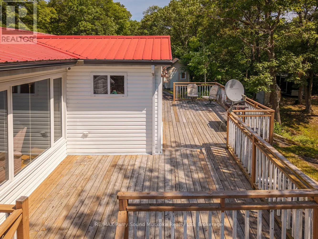 124 PINEWOOD ROAD