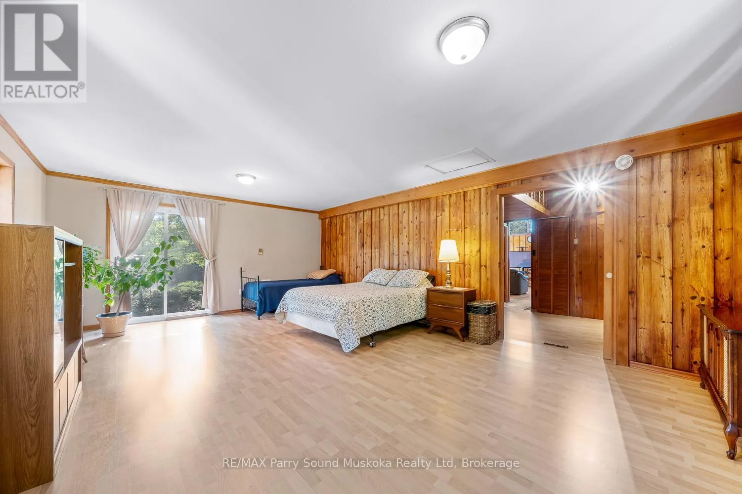 124 PINEWOOD ROAD