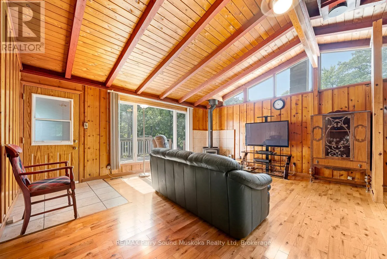 124 PINEWOOD ROAD