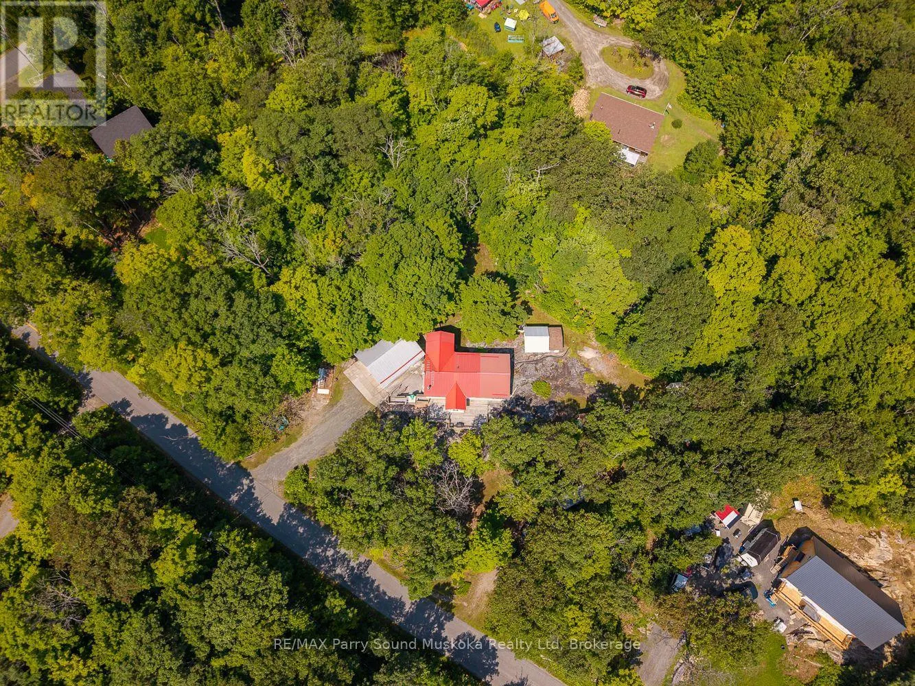124 PINEWOOD ROAD