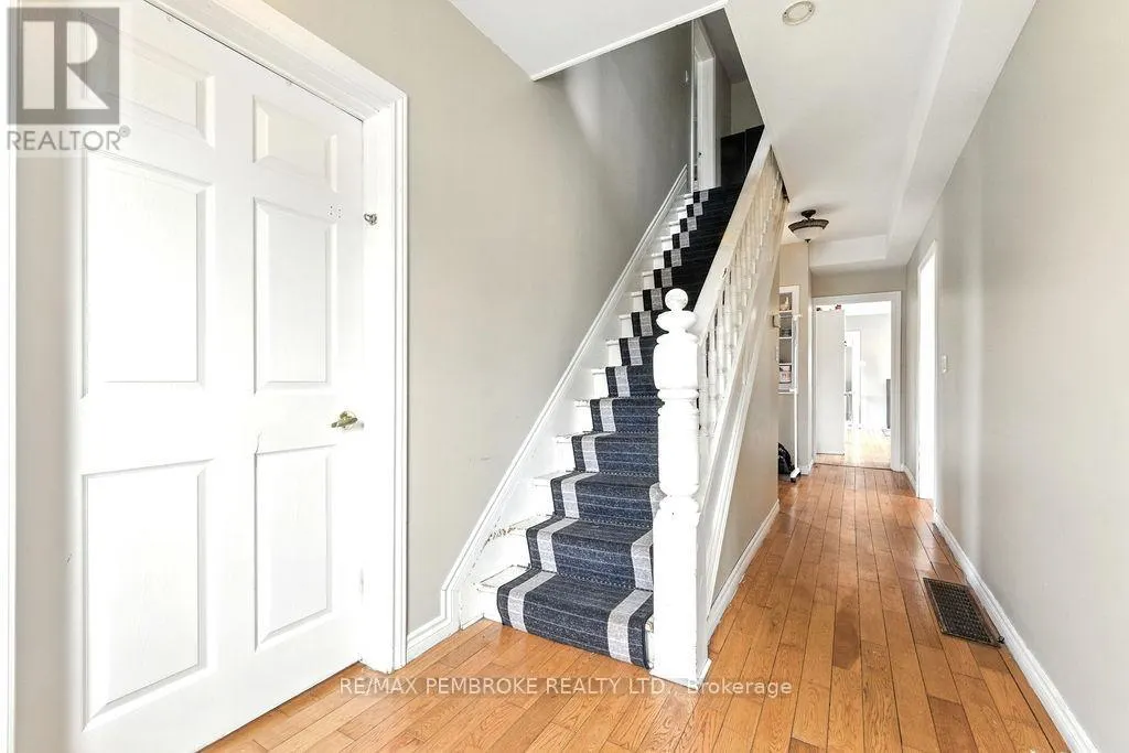 1298 BLACK BAY ROAD