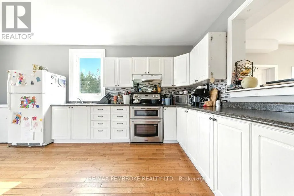 1298 BLACK BAY ROAD