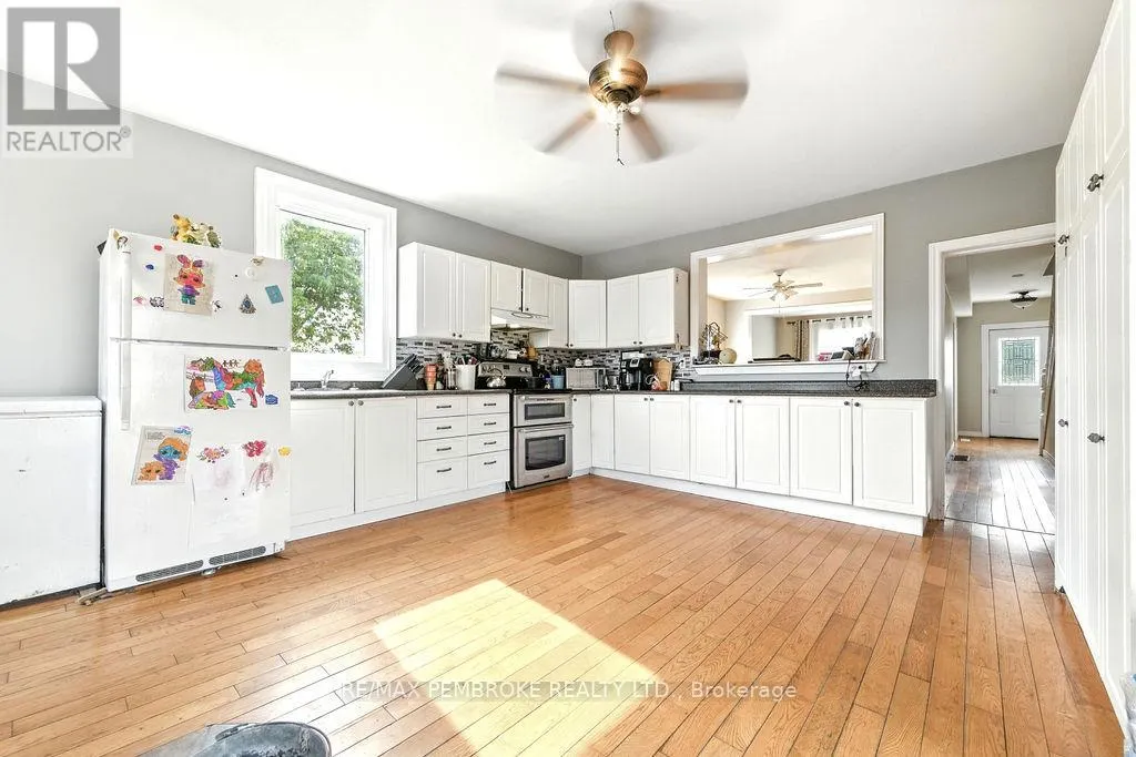 1298 BLACK BAY ROAD