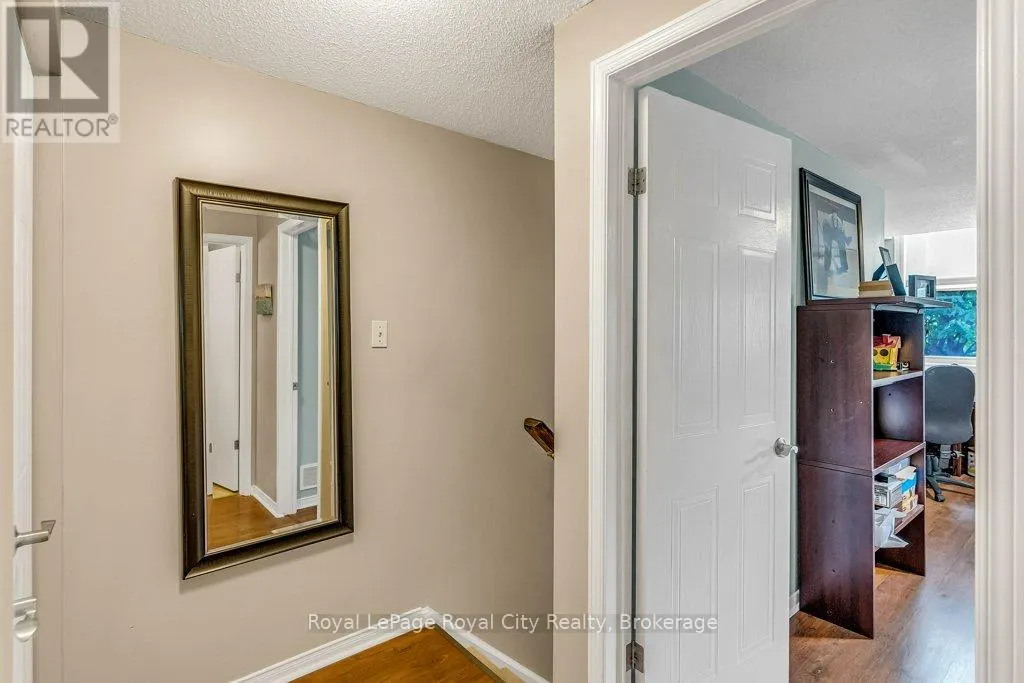38 - 240 LONDON ROAD W, #38