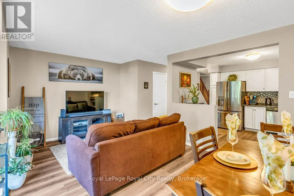 38 - 240 LONDON ROAD W, #38