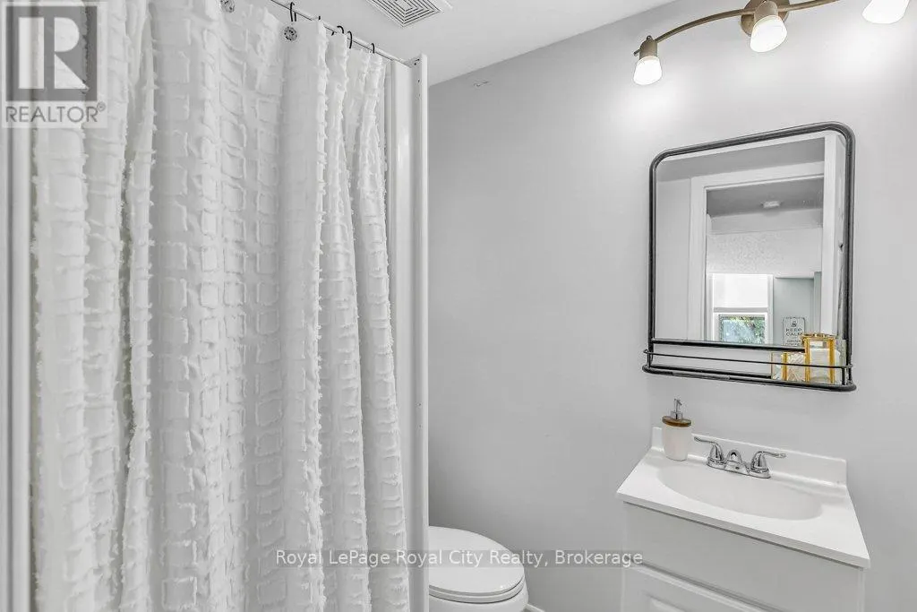 38 - 240 LONDON ROAD W, #38