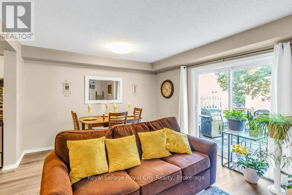 38 - 240 LONDON ROAD W, #38