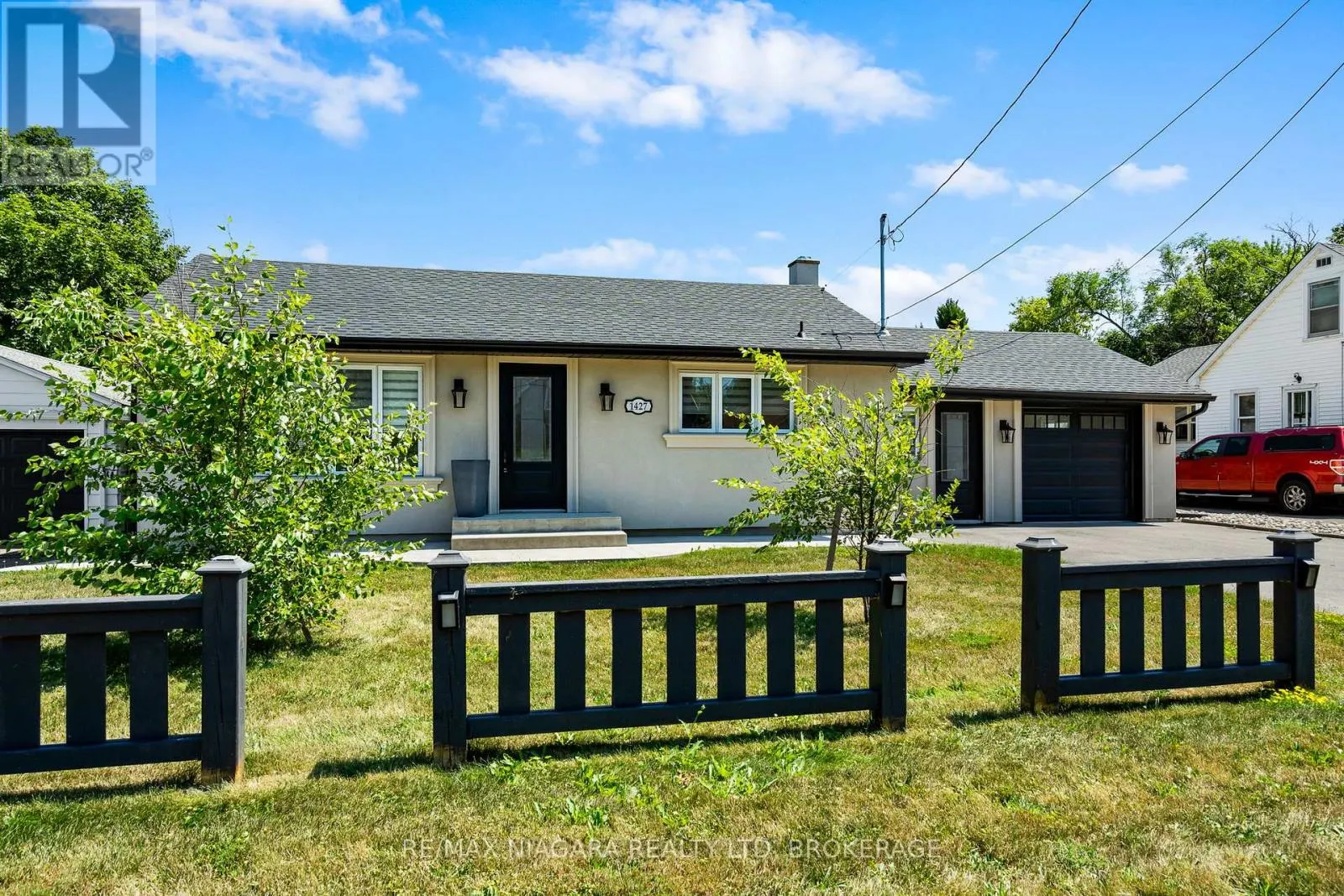 1427 NIAGARA STONE ROAD