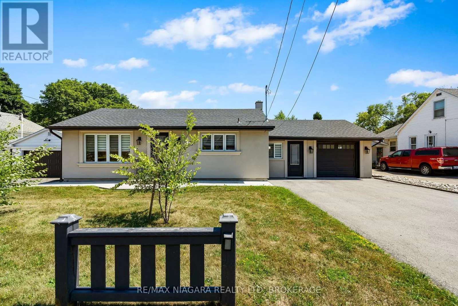1427 NIAGARA STONE ROAD
