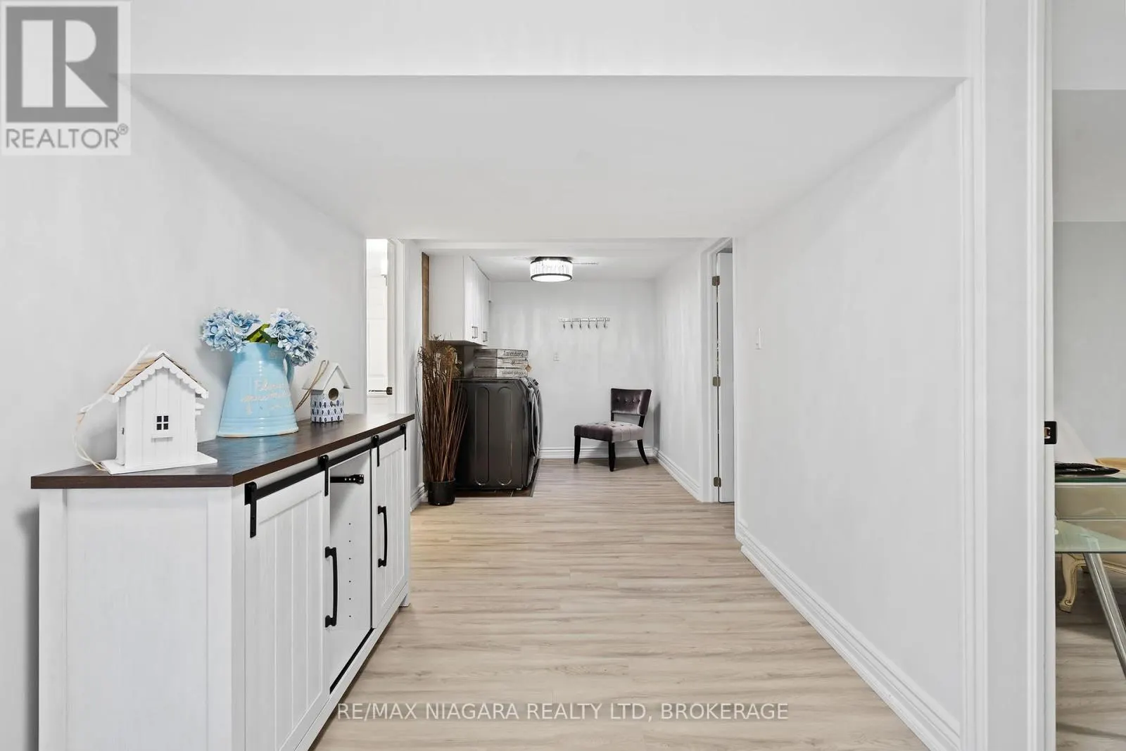 1427 NIAGARA STONE ROAD