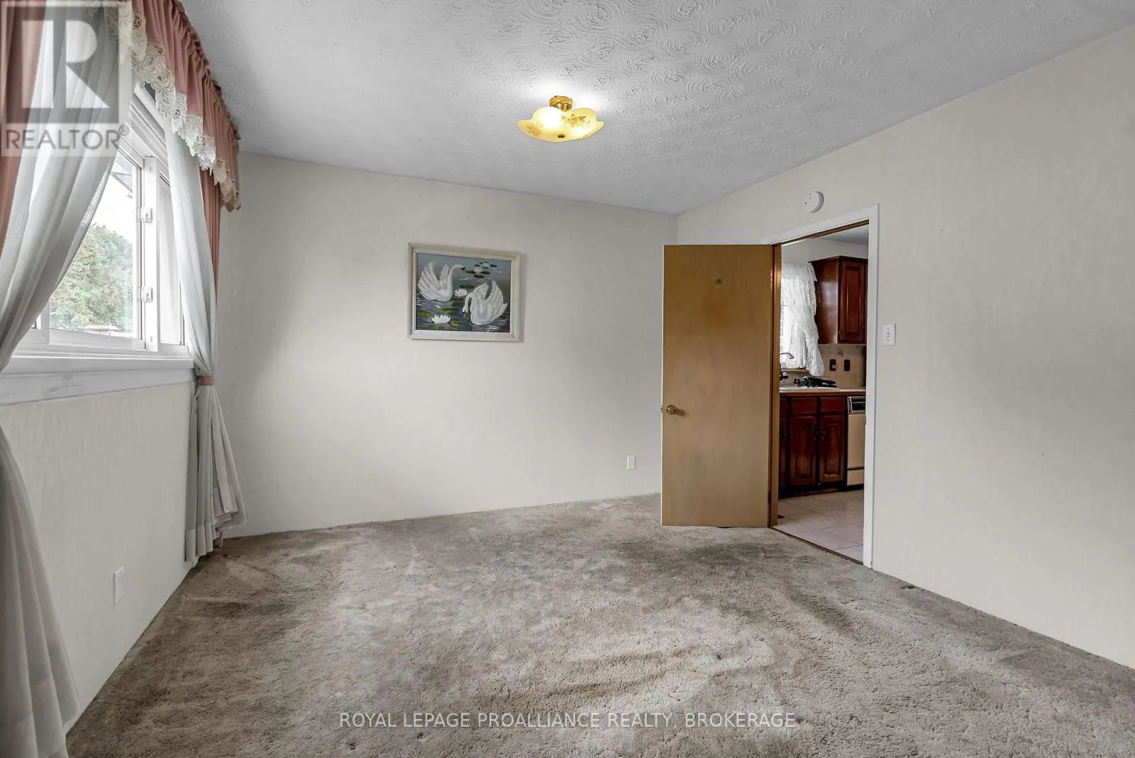224 DANIS AVENUE