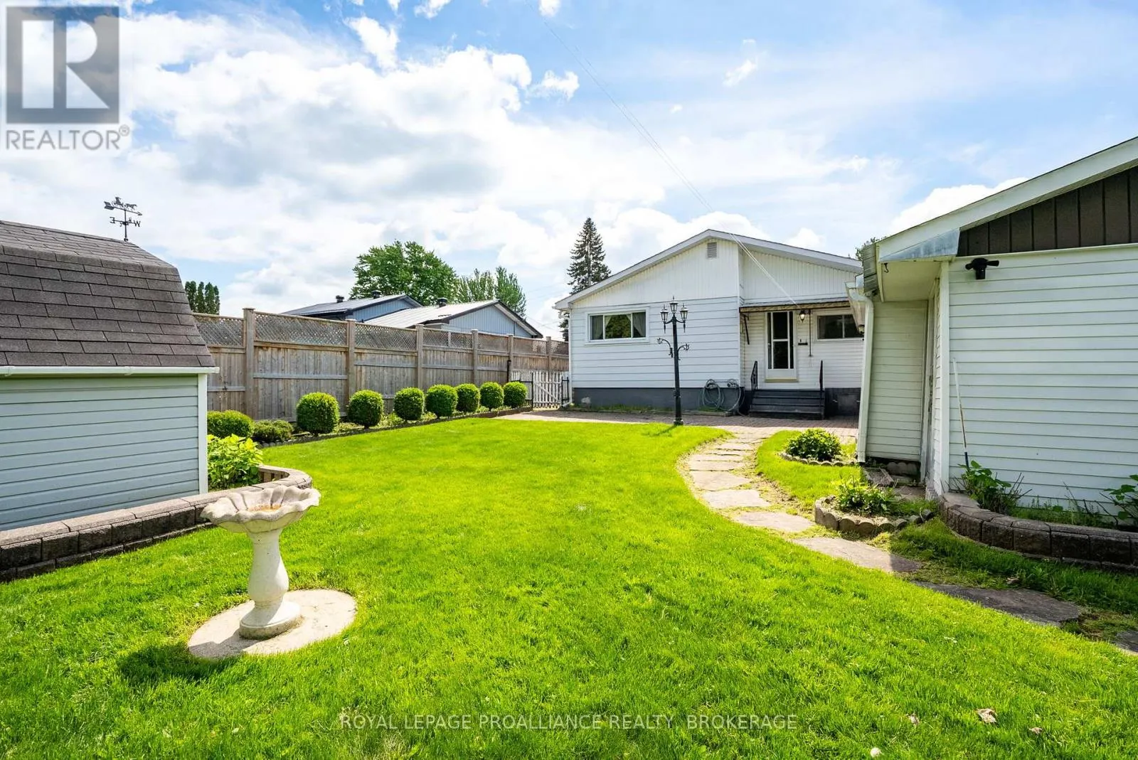 224 DANIS AVENUE