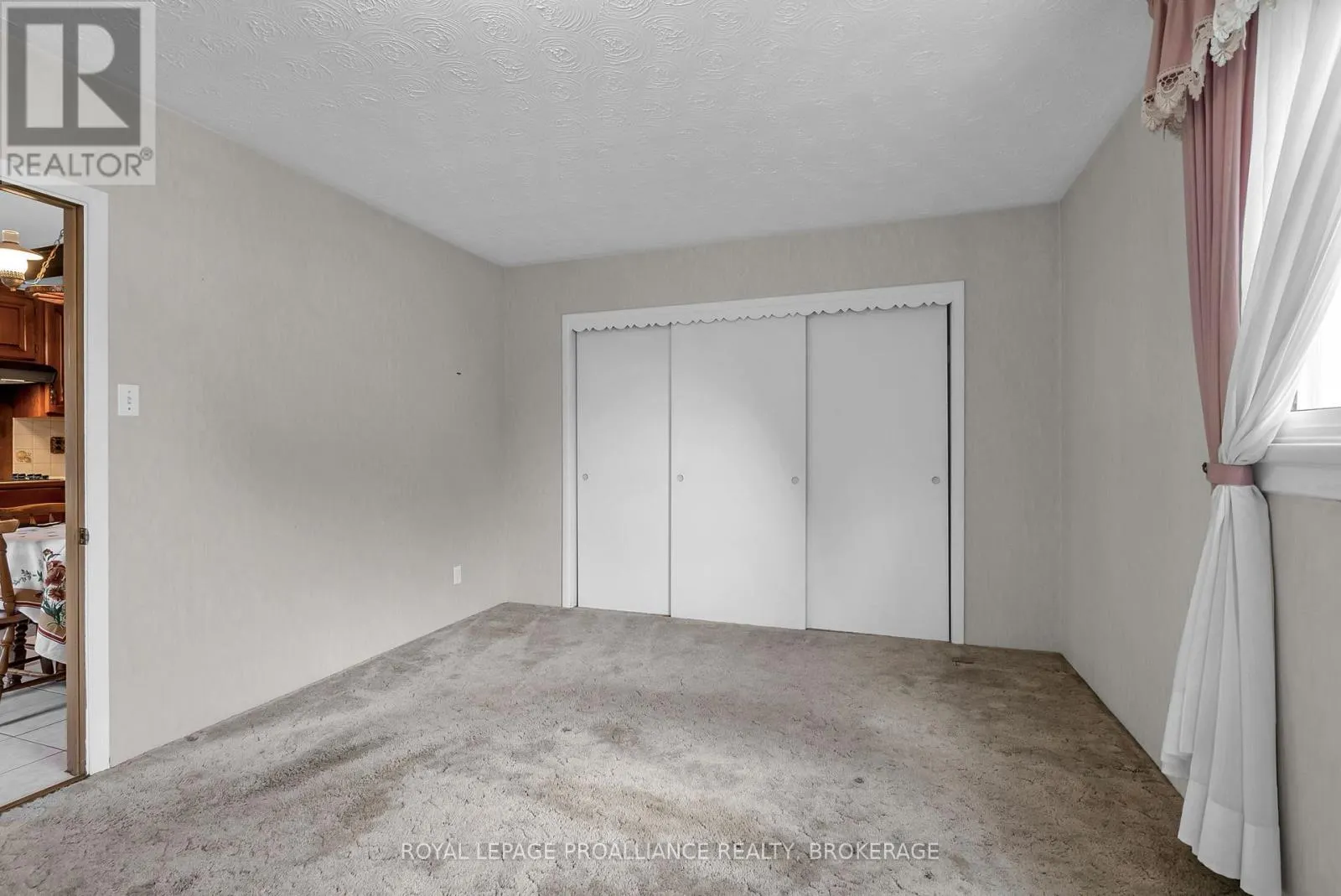 224 DANIS AVENUE