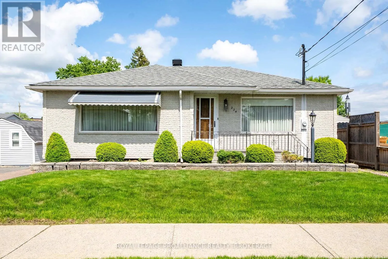224 DANIS AVENUE