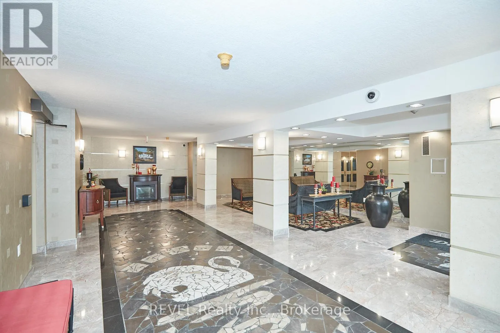 206 - 5100 DORCHESTER ROAD, #206