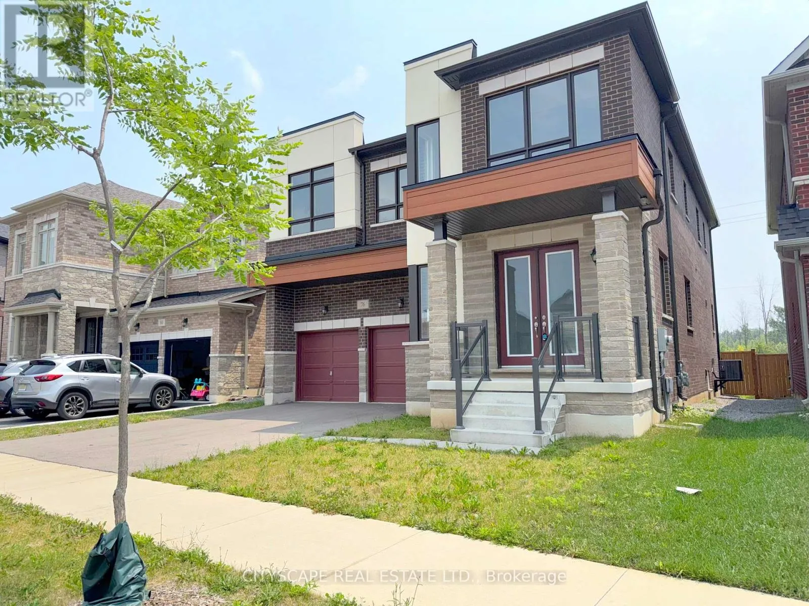 76 ELSTONE PLACE