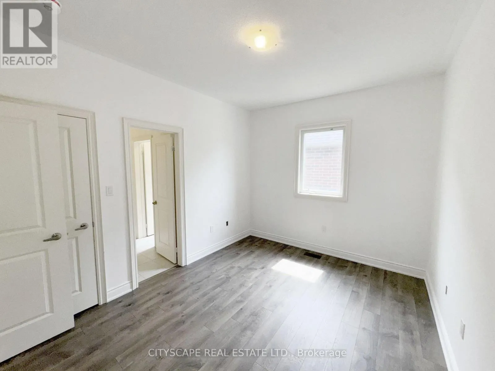 76 ELSTONE PLACE