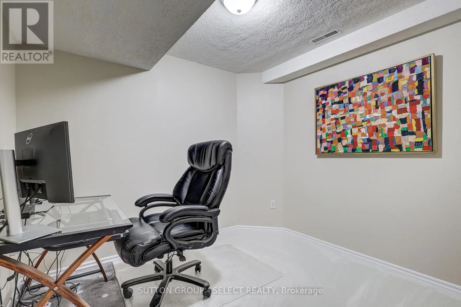 14 PONSFORD PLACE