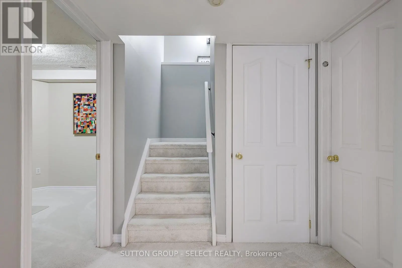 14 PONSFORD PLACE