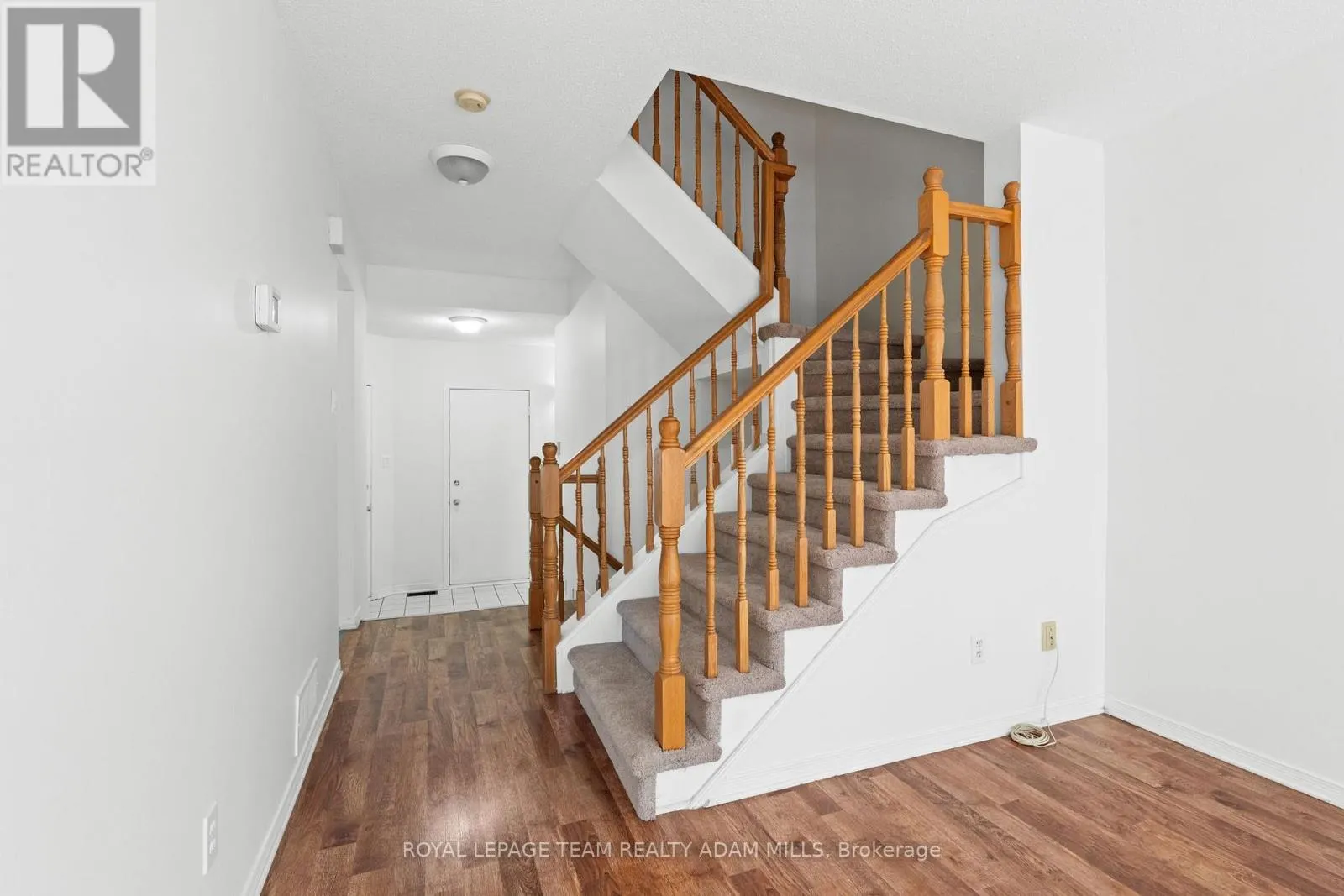 106 WOODPARK WAY
