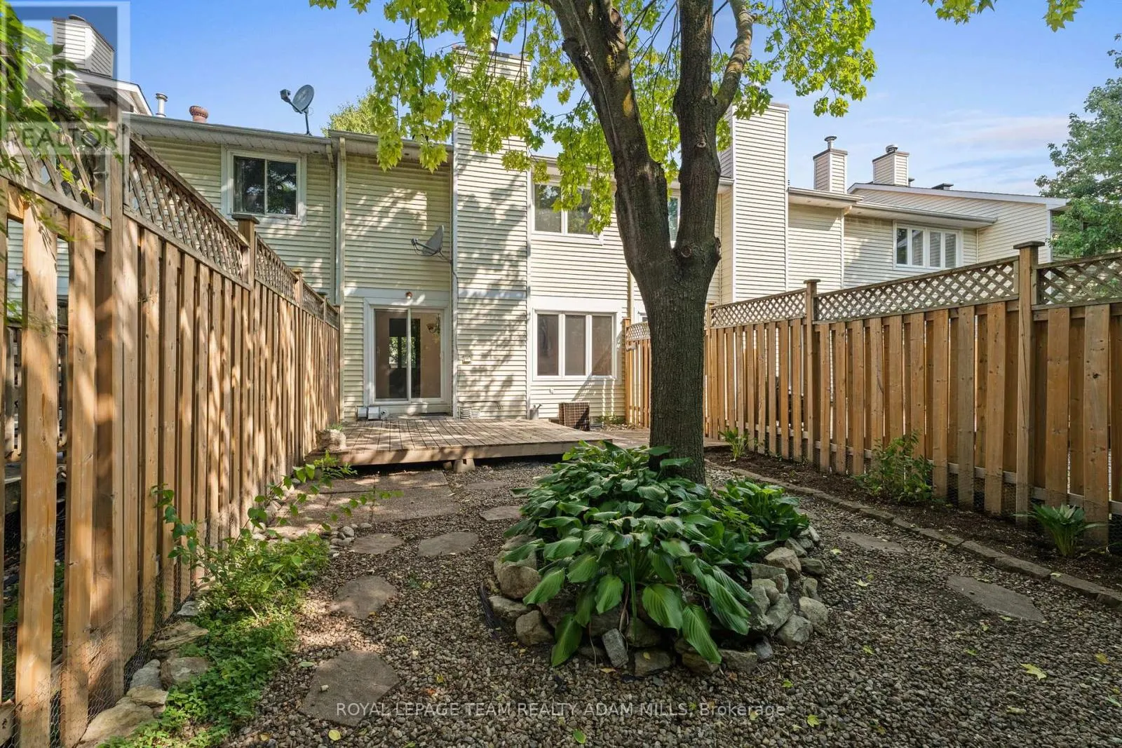 106 WOODPARK WAY