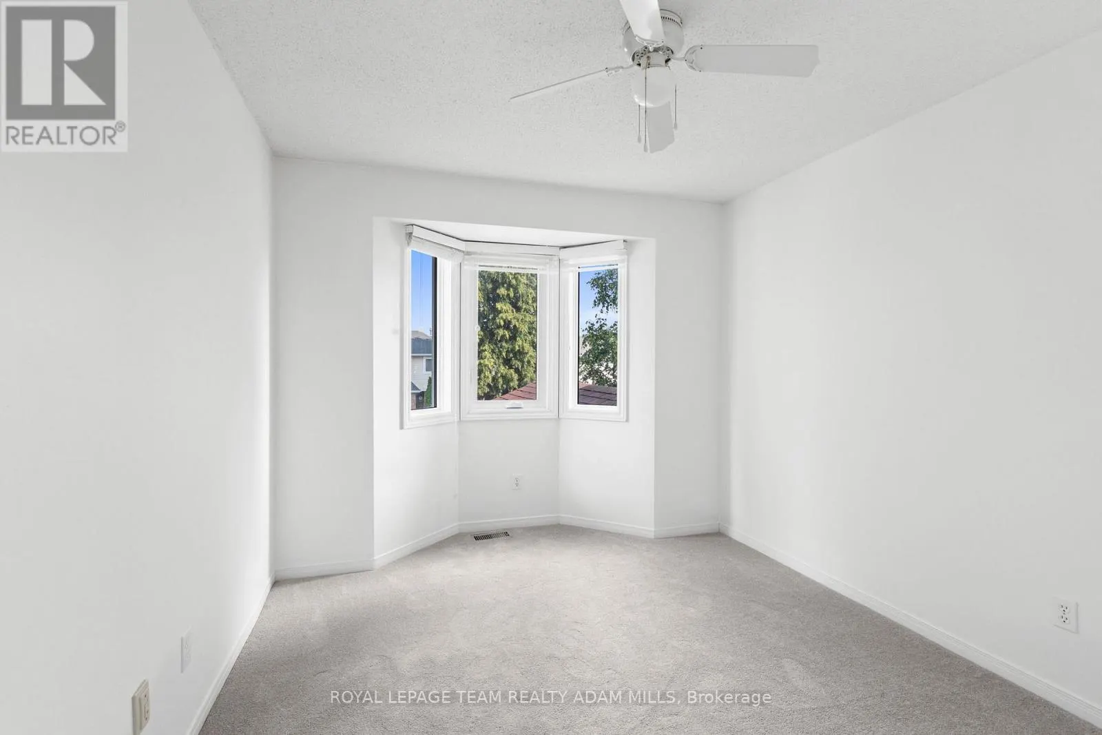 106 WOODPARK WAY