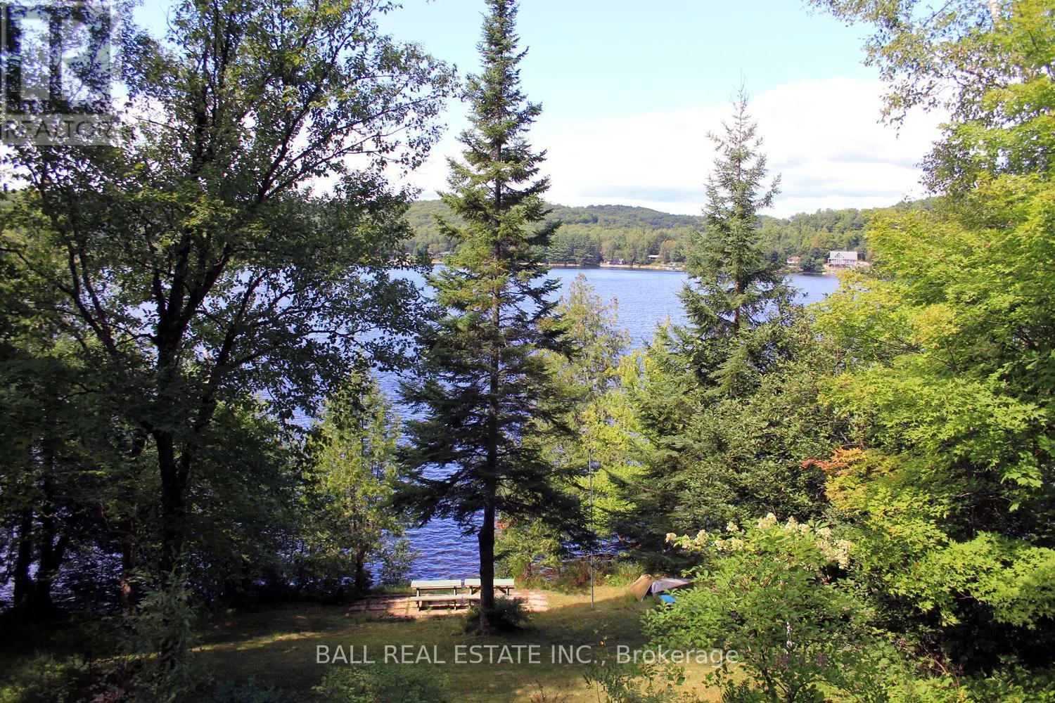 277 W DIAMOND LAKE ROAD