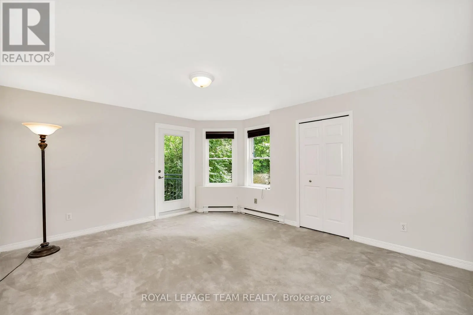 1 - 1121 BAVLIE AVENUE